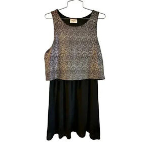 everly dress size large layered silver and black mini